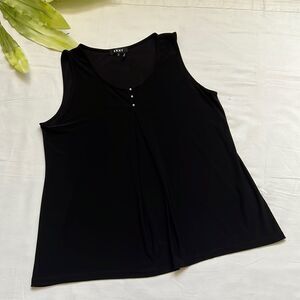 ⭐️dkny Sleeveless Mixed Media Top⭐️
